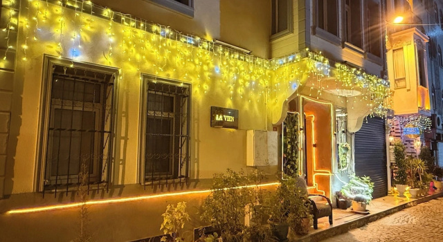 La Vien Hotel Old City, Забронировать Отель Фатих Стамбул, рядом с Трамвайная остановка Cemberlitas