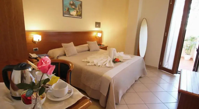 Трёхместный номер Superior La Bussola Hotel Calabria