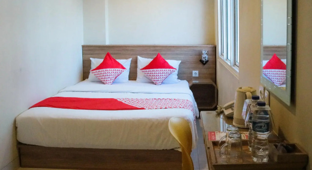 OYO 984 Maleo Guest House, Rezervovat Penzión Hotely v Maluku s parkováním, Parkování