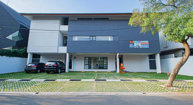 M Studio Karawaci, Boek Hotel Curug West Java