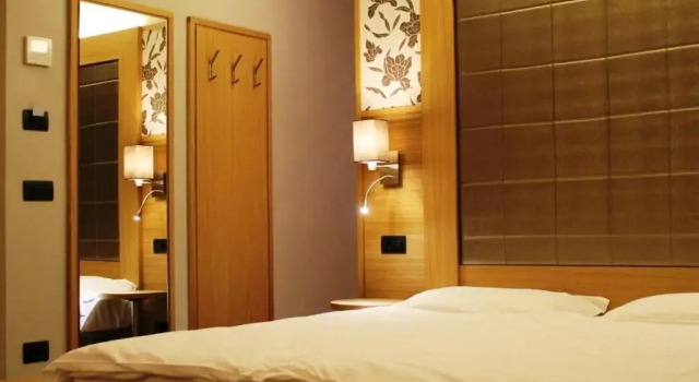 Двухместный номер Standard с балконом Hotel Pace