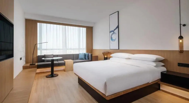Двухместный номер Business Fairfield by Marriott Dongguan Changping