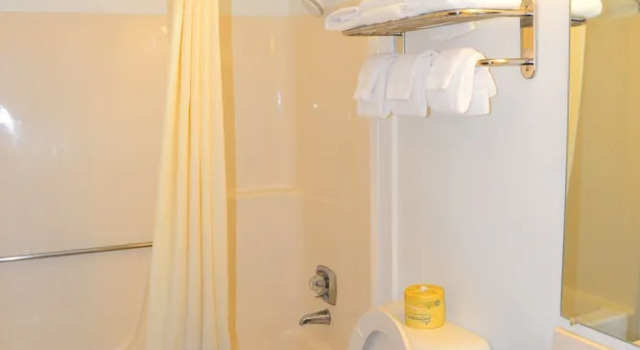 Номер Deluxe Budget Inn Express