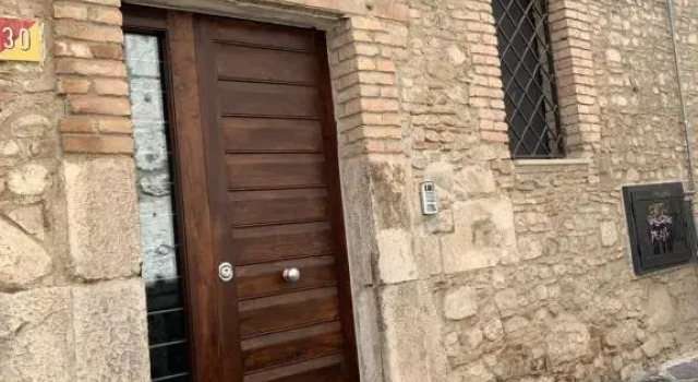 Modern city center apartment, Buchen Sie Ferienwohnung Benevento Sannio