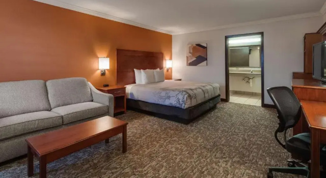 Номер Standard Best Western Angus Inn