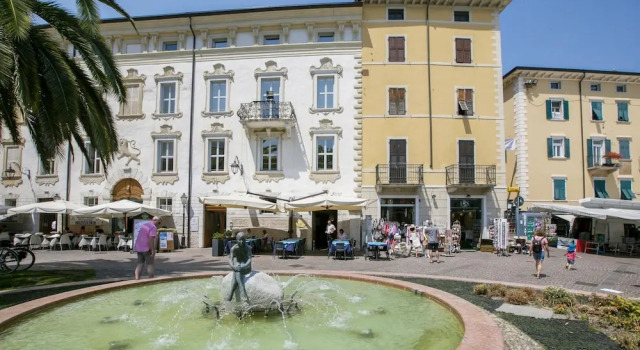 Апартаменты Residenza Rocca Del Lago 4