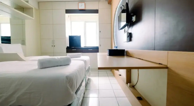 East Park Studio Apartment with Twin Beds, Prenota Appartamento Giacarta Jakarta Province