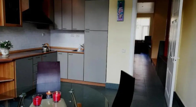 Sijas house, Забронировать Отель Отели Каунаса с парковкой, рядом с Церковь Святого Креста ордена Кармелитов, Парковка