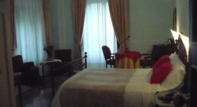 Полулюкс Hotel Palazzo Krataiis