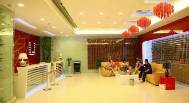 Shengjing Yijia Hotel