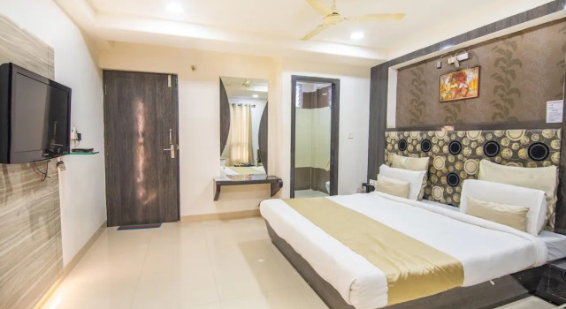 Номер Executive Hotel Morya Regency