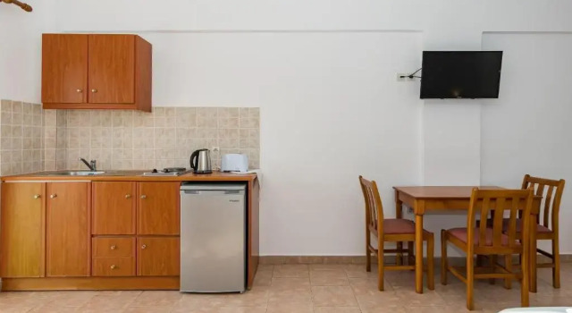 Студия Goudelis Apartments