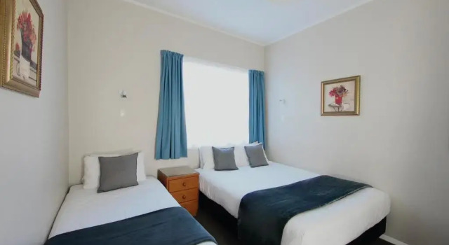 Семейные апартаменты c 1 комнатой Riverlodge Motel