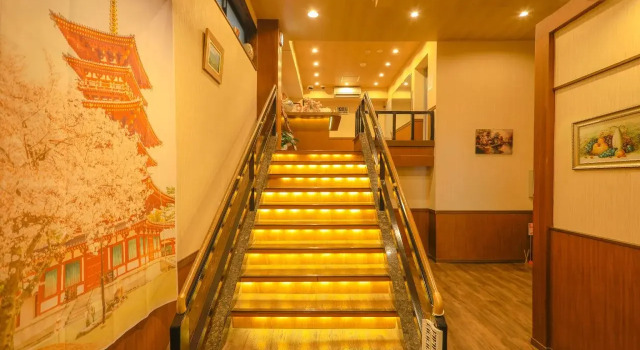 Hotel Naniwa Shinsekai-mae, Забронировать Отель Сакаи Осака, рядом с Намба