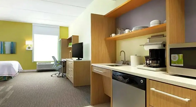 Люкс Standard Home2 Suites by Hilton Saratoga Malta