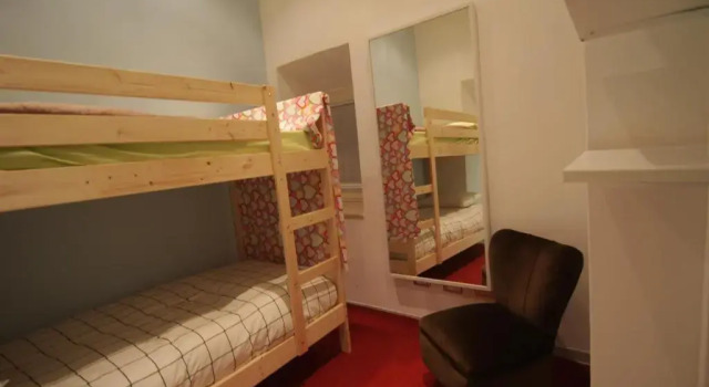 Casa Cavallotti - modern apartment between Train station and Port, Prenota Appartamento Hotel a Lazio con parcheggio, Parcheggio