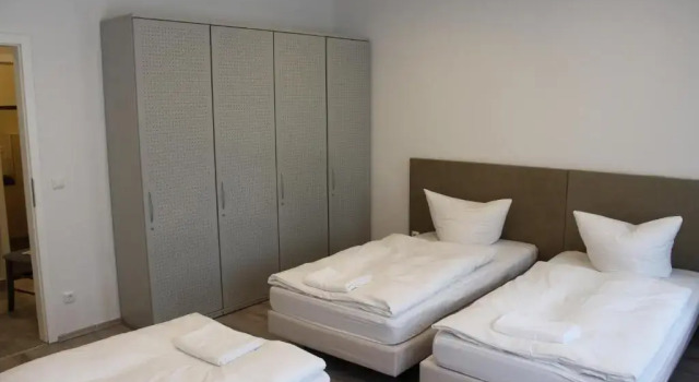 Кровать в общем номере (женский номер) Slamba Hostel