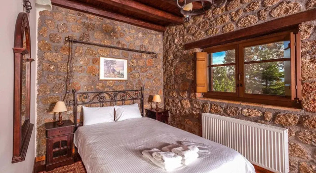 Двухместный номер Standard с балконом Pera Alonia Guest House