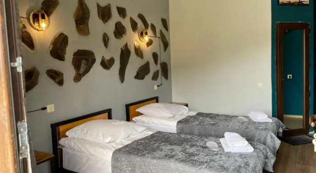 Номер Standard Hotel Hobbiton near Vardzia Caves