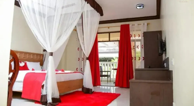 Двухместный номер Business White Peacock Resort Mtwapa