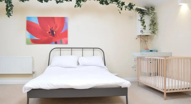 Spacious 1 Bedroom House in Fulham, Забронировать Гостевой дом Гостевые дома Лондона, рядом с Design Centre, Chelsea Harbour, Гостевой дом