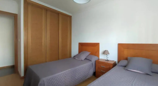 Alojamiento entero, piso 3 habitaciones,5 personas, Book Hotel Caldas de Reis 