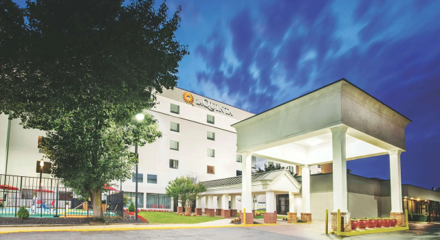 La Quinta Inn & Suites by Wyndham DC Metro Capital Beltway