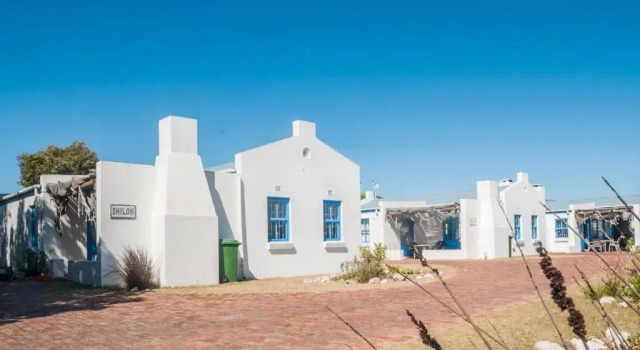 Бунгало Coast Cottages Langebaan
