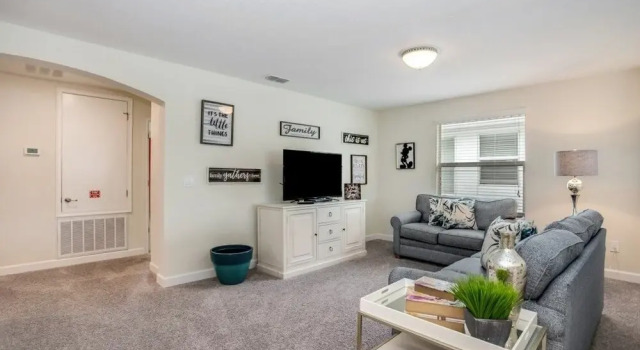 Amazing Storey Lake 5 Bedroomkcc Villa by Redawning