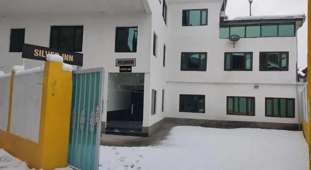 Hotel Silver Inn Srinagar