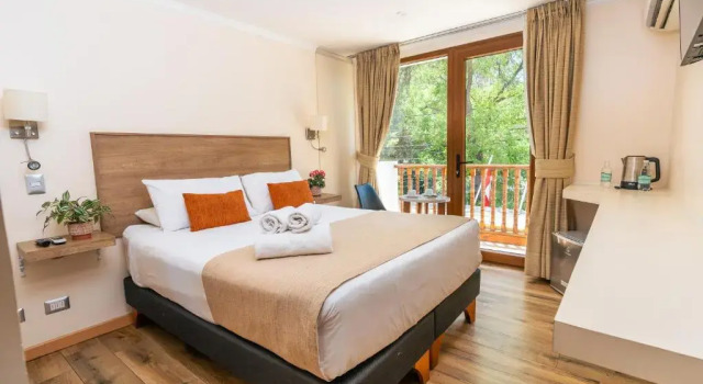 Двухместный номер Standard с балконом Tagle Hotel Boutique