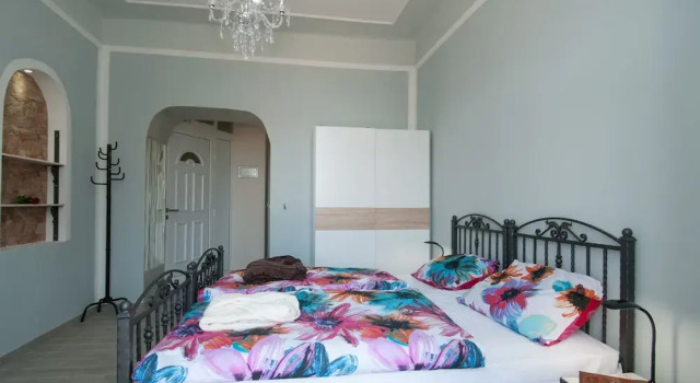 Apartments Tomic A8
