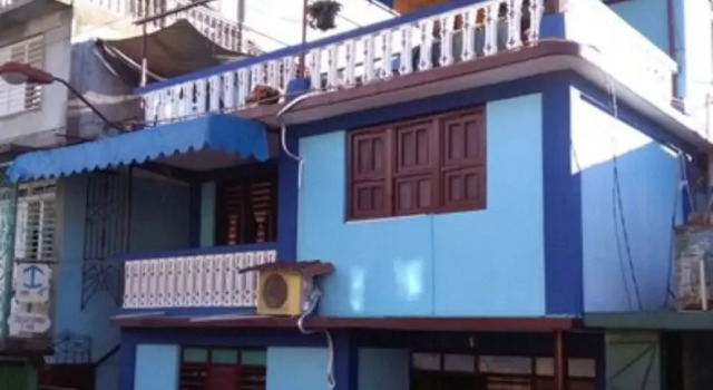 Casa Srs. Andres y Delvis, Забронировать Отель Баракоа Гуантанамо