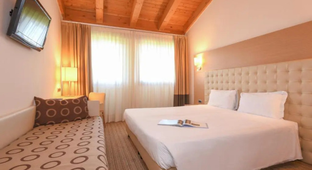 Двухместный номер Superior TH Lazise - Hotel Parchi Del Garda