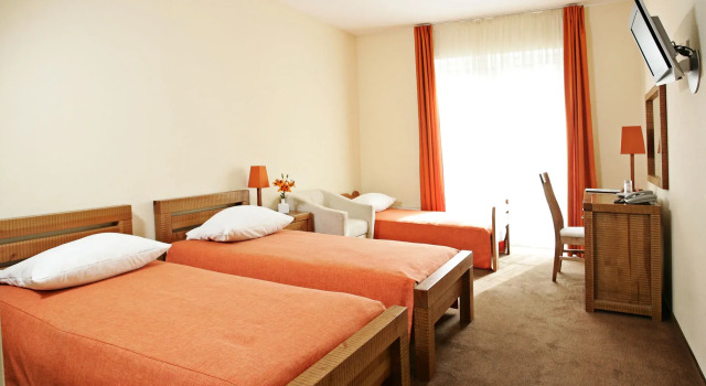 Baltvilla, Book Hotel Hoteller i Pieriga med parkering, Parkering
