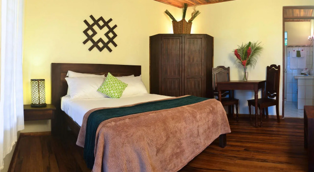 Tabulia Tree Hotel and Villas, Rezervovat Hotel Quepos Puntarenas