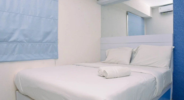 Номер Standard Comfortable Combined Unit 3BR at Bassura City Apartment near Mall