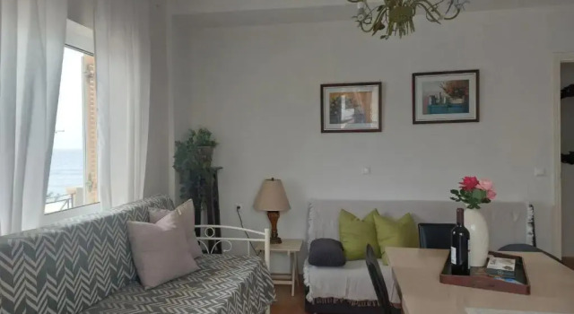 Апартаменты Deluxe Foivos Seaside Apartments