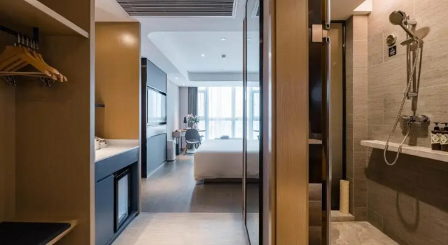 Двухместный номер Deluxe с видом на город Atour Hotel Suzhou North High-Speed Railway Station