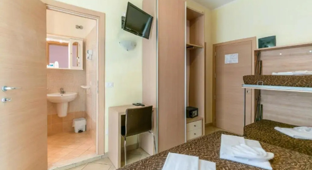 Четырёхместный номер Hotel Rubens