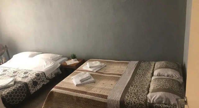 DISTRiCT 01 Beachfront appartment, Book Hotel  