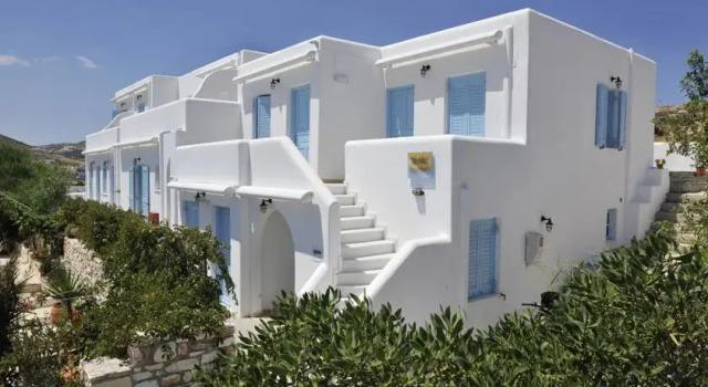 Danaides Apartments