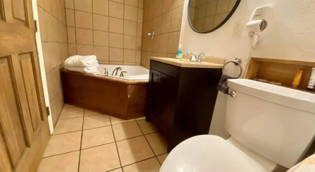 Двухместный номер Standard с видом на горы Green Mountain Falls Lodge