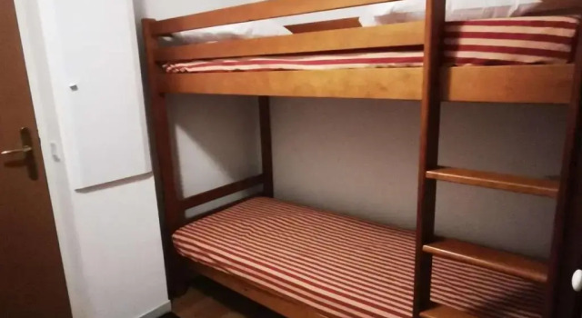 Appartement La Mongie, 1 pièce, 4 personnes - FR-1-404-260, Забронировать Апартаменты/квартира Отели Tourmalet Ski Resort с парковкой, Парковка