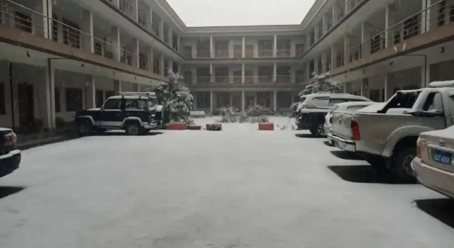 Hotel shaheen International, Đặt Khách sạn Gilgit Azad Jammu and Kashmir