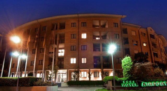 Pacific Hotel Airport, Reservar Hotel Hotéis em Piemonte com pequeno-almoço, Café da manhã
