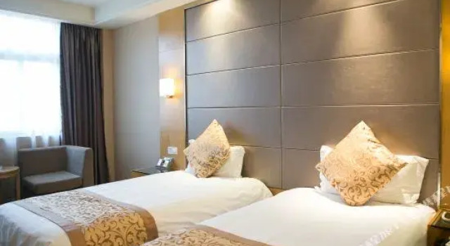 jinjialai Business Hotel