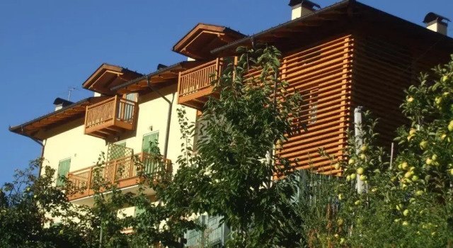 Agritur Al Paradis - Appartamenti, Забронировать Отель Трес Val di Non