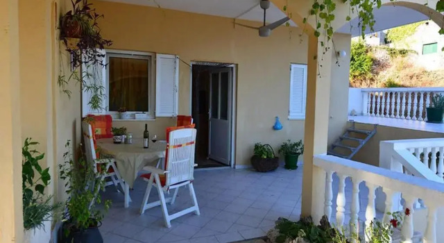 Апартаменты Apartments Dobrila