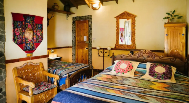 Номер Standard Hotel y Cafe La Casa del Mundo